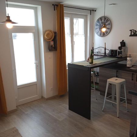 Comme A La Maison Cormeilles  Exteriör bild