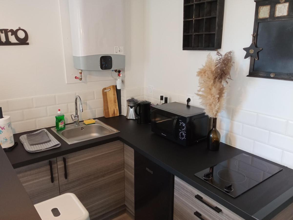 Comme A La Maison Cormeilles  Exteriör bild