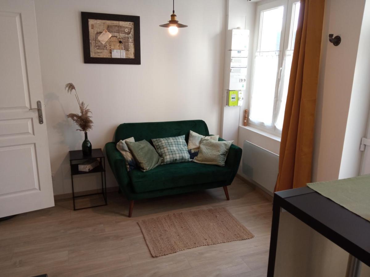 Comme A La Maison Cormeilles  Exteriör bild